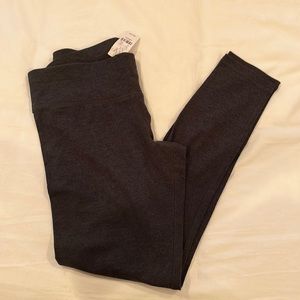 Dark grey leggings